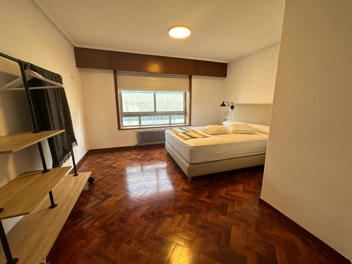 Oktheway Big Coruna Apartment A Coruna Bagian luar foto