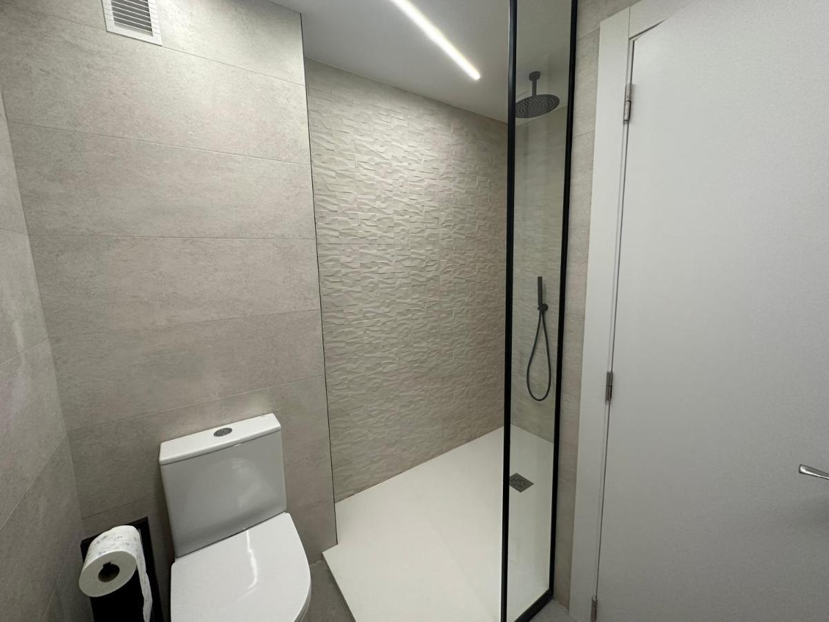 Oktheway Big Coruna Apartment A Coruna Bagian luar foto