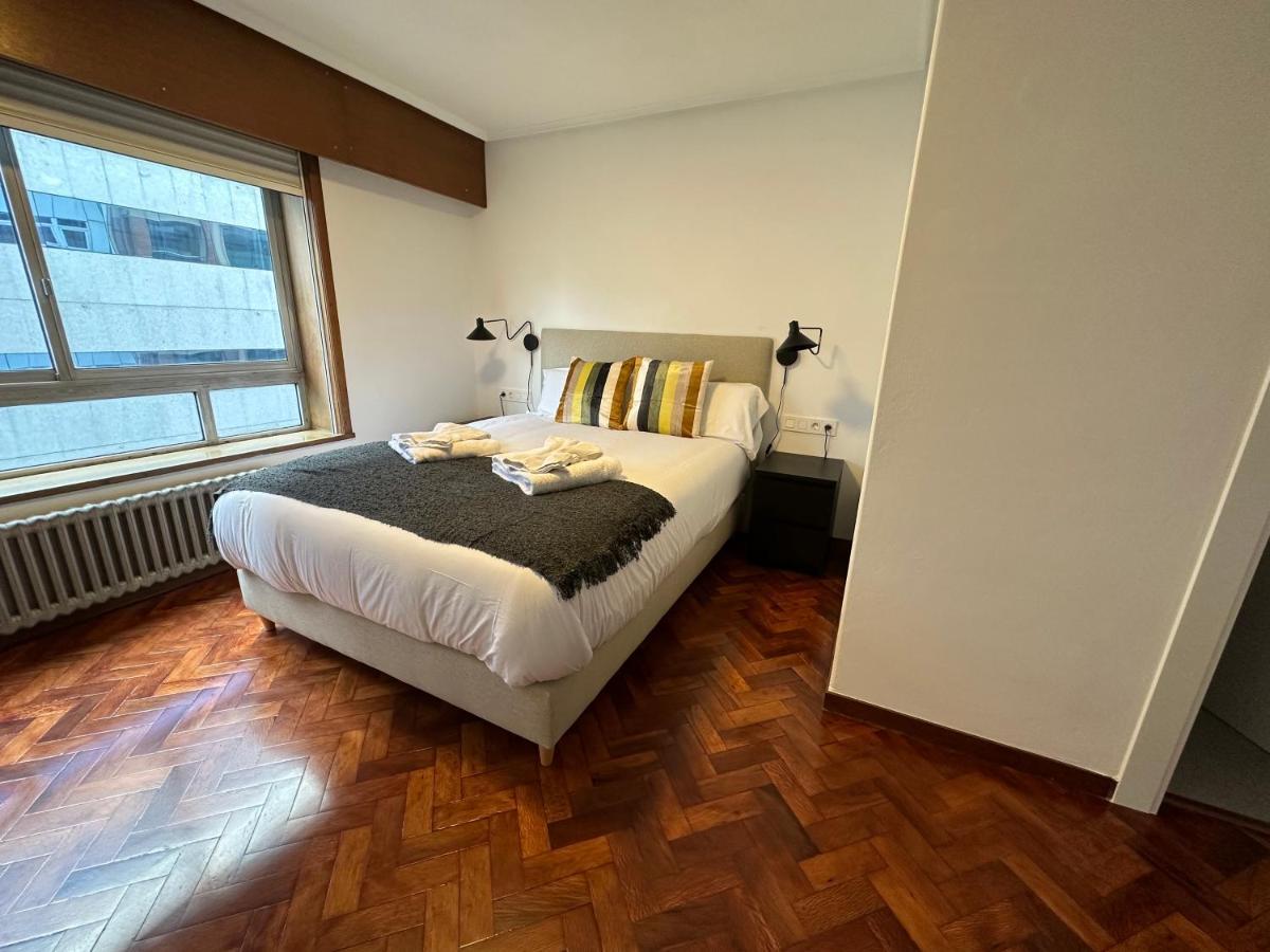 Oktheway Big Coruna Apartment A Coruna Bagian luar foto