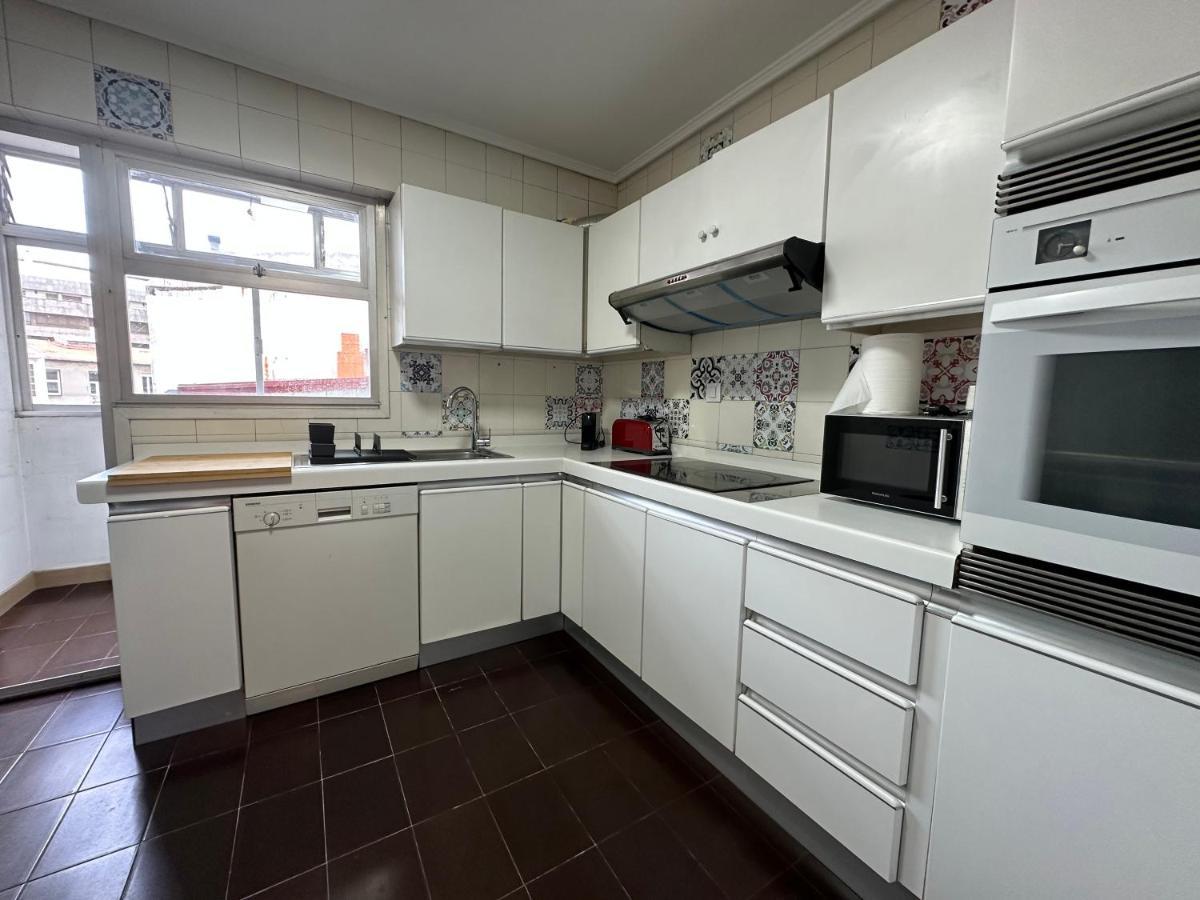 Oktheway Big Coruna Apartment A Coruna Bagian luar foto